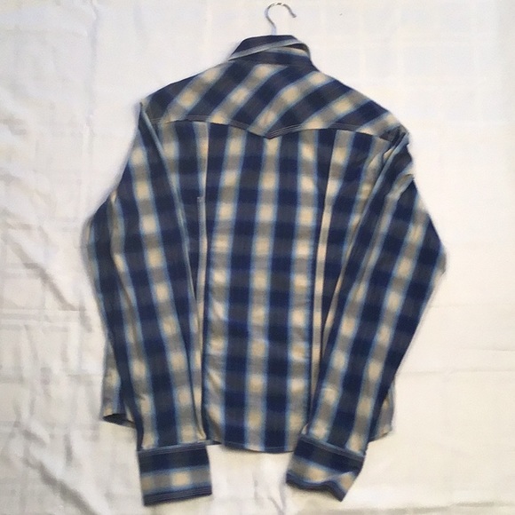 True Religion western shirt. Plaid pattern. Size Large. - Picture 3 of 13